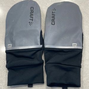 Craft hybrid reflective running gloves